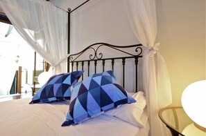 2 室のベッドルーム、旅行用ベビーベッド、インターネット