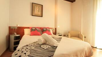 1 camera, culla da viaggio, accesso a Internet