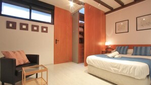 Unclassified image, 3 of 16, button - INSIDE APARTMENT ALHACABA 1 (Granada)