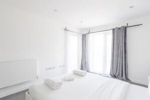 Basic Apartment, 1 Katil Kelamin (Double) dengan Katil Sofa | 1 bilik tidur, ruang kerja komputer riba, seterika/papan seterika 