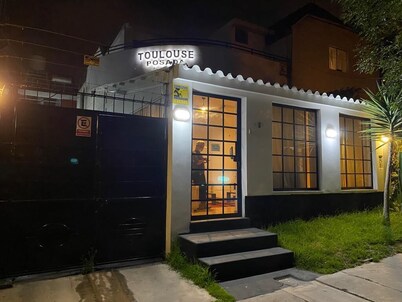 托洛斯阿雷基帕酒店