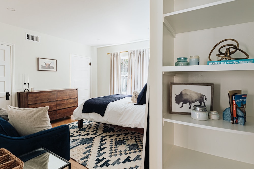 NEW Walkable 3BR, Kensington, Family Friendly, Dogs San Diego