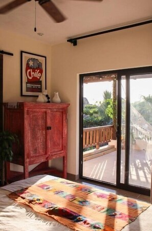 4 bedrooms, Internet, bed sheets