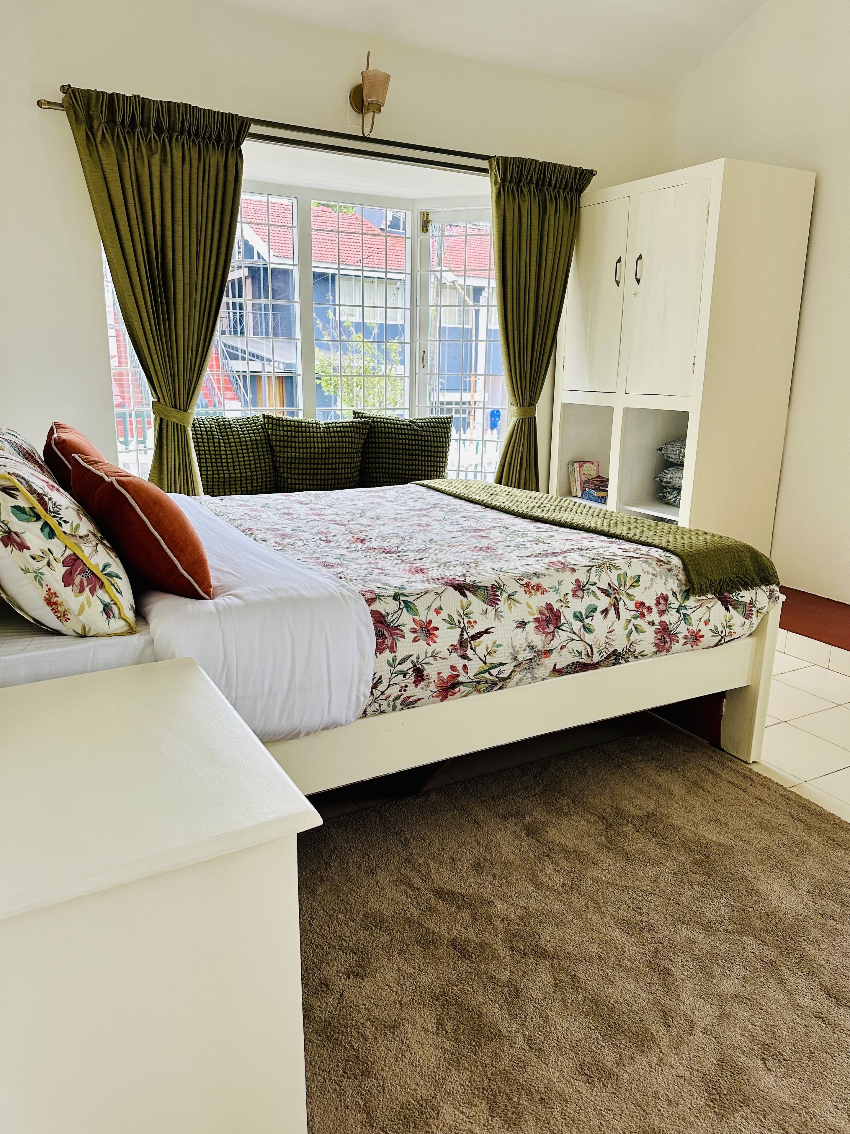 3 dormitorios, tabla de planchar con plancha, wifi y ropa de cama