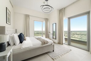 Grand Apartment | 2 bedrooms, Egyptian cotton sheets, premium bedding, memory-foam beds