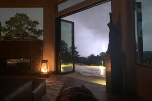 Interior - Mountain Top Luxury Home, Views, Red Rocks, Groups, Spa
 (Golden)