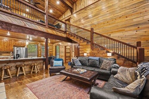 Game Room | Disc Golf | Children’s Playground