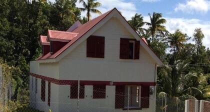 Réveillez-vous Avec la Brise des Montagnes à Mountain Breeze Villa