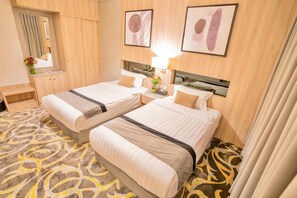 Desk, laptop workspace, free WiFi, bed sheets