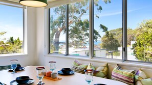 Dining - The White House by Experience Jervis Bay (Vincentia)