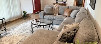 Newly renovated house minutes from Granite Peak, Nine Mile, Wausau & Hospitals