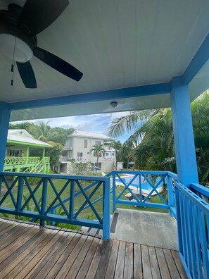 Terrace/patio - Family Poolfront Beach Bungalow 14 (Playa Hermosa)