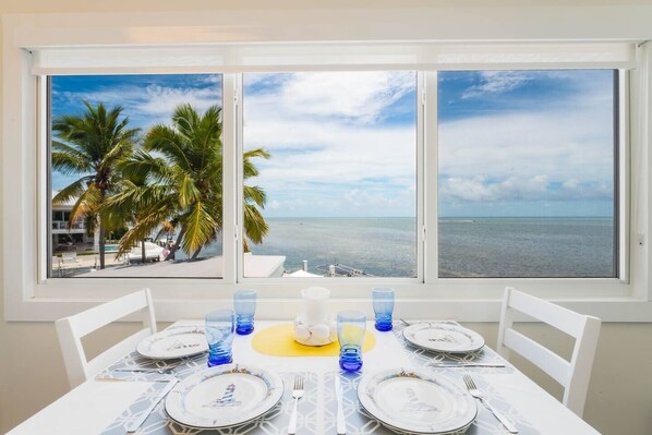 Dining - Stunning Ocean View Private Home! (Tavernier)
