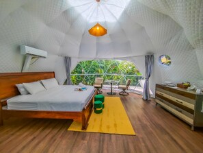 Glamping Suite With Firepit