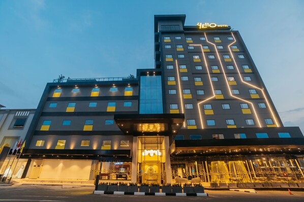 Exterior - Yello Hotel Harbour Bay Batam (Batam)