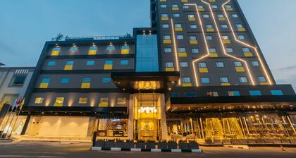 Yello Hotel Harbour Bay Batam