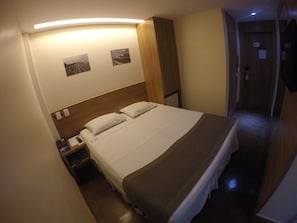 Superior Double Room | 1 bedroom, in-room safe, iron/ironing board, free WiFi - Samba Rio 1900 (Rio de Janeiro)