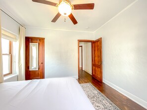 1 camera, ferro/asse da stiro, Wi-Fi, lenzuola