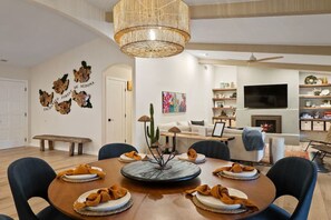 Dining - Enchanted Forest de Sedona - Eco Friendly (Sedona)