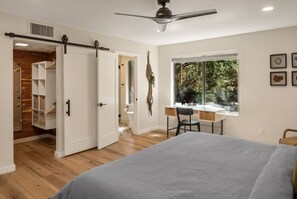 3 bedrooms, desk, travel cot, WiFi - Enchanted Forest de Sedona - Eco Friendly (Sedona)