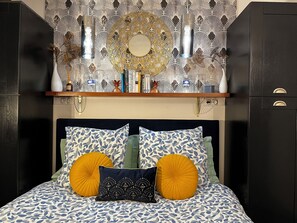 1 bedroom, desk, iron/ironing board, free WiFi