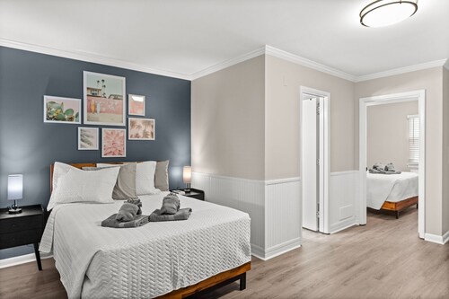 Double Room with Kitchenette Hotel- 2 Pools, Near Beach/Boardwalk, No Pets