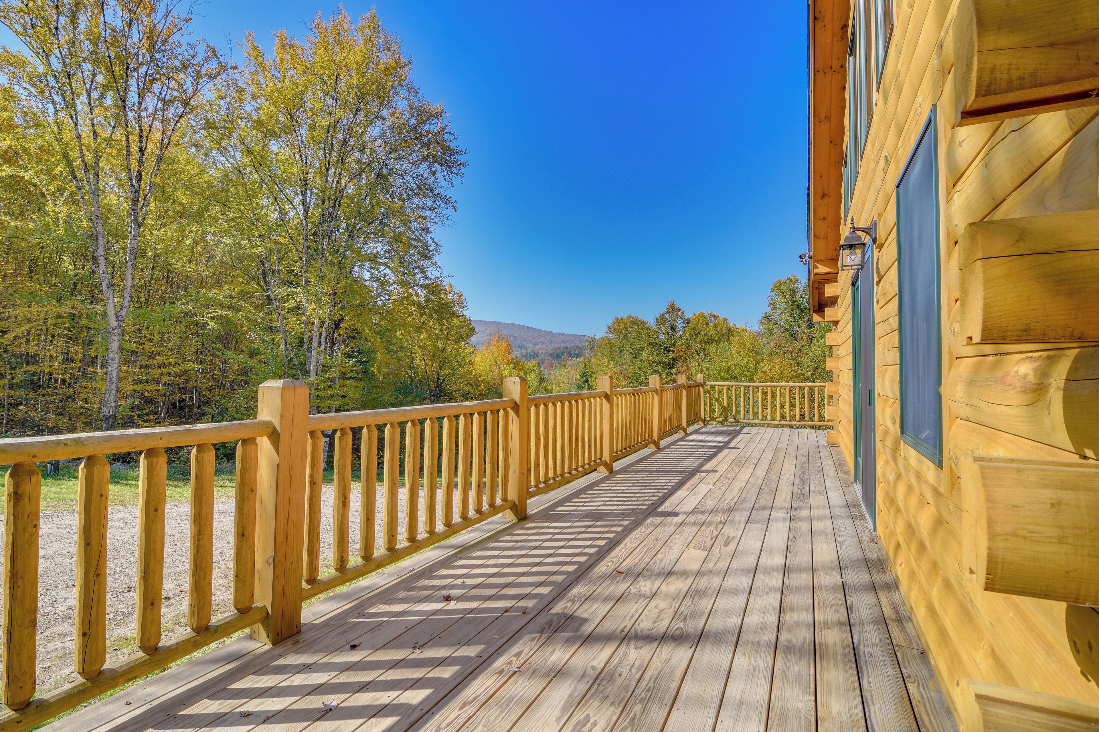 Wraparound Deck