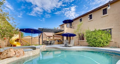 Luxe Family Home w/ Pool, 13 Mi to Dtwn Phoenix!