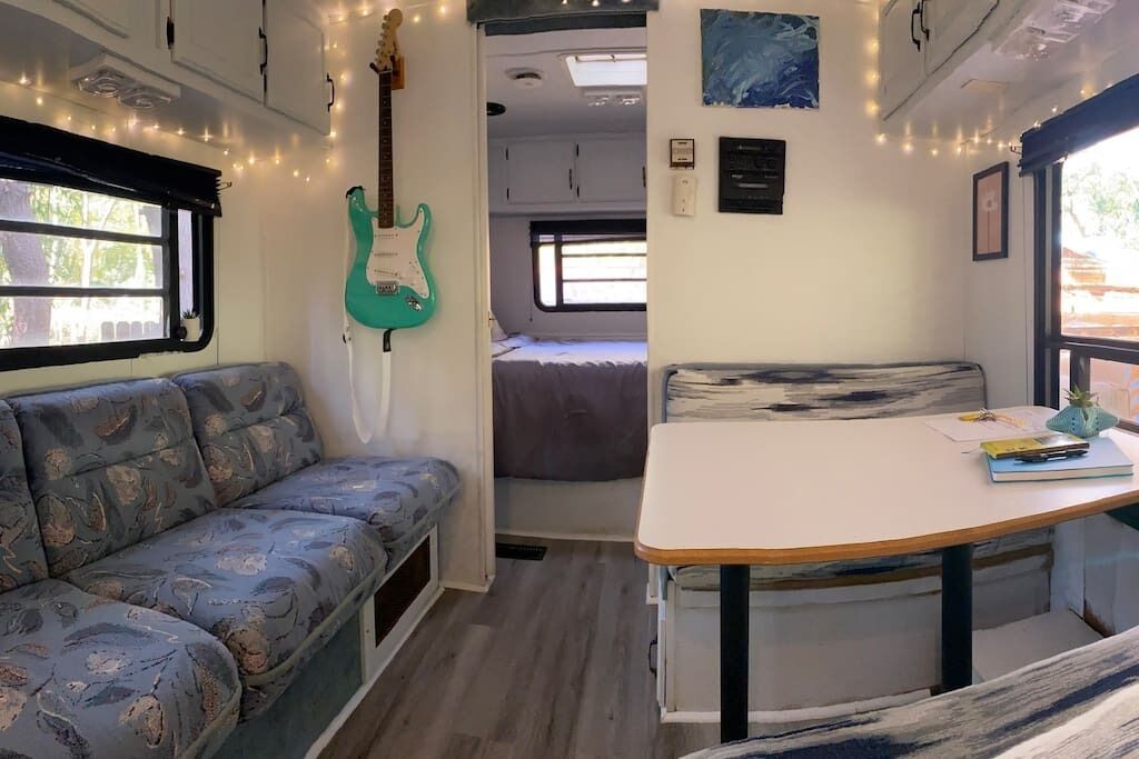 1 多间卧室、免费 WiFi、床单