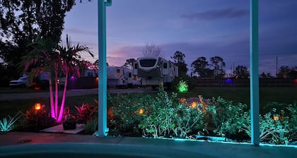 Buddy Ebson w/EV charger II