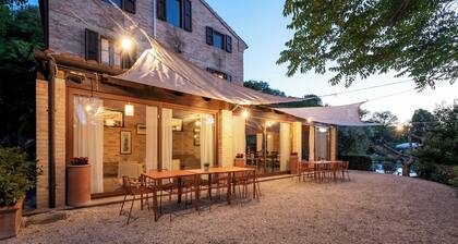 I Lauri 12, Emma Villas