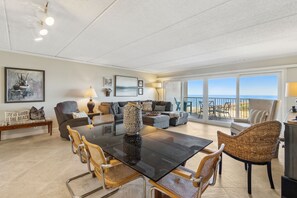 TV - 440 Amelia by the Sea, 3 Bedroom Amelia by the Sea~ Beautiful & Oceanfront (Fernandina Beach)