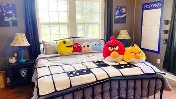 1 bedroom, free WiFi, bed sheets