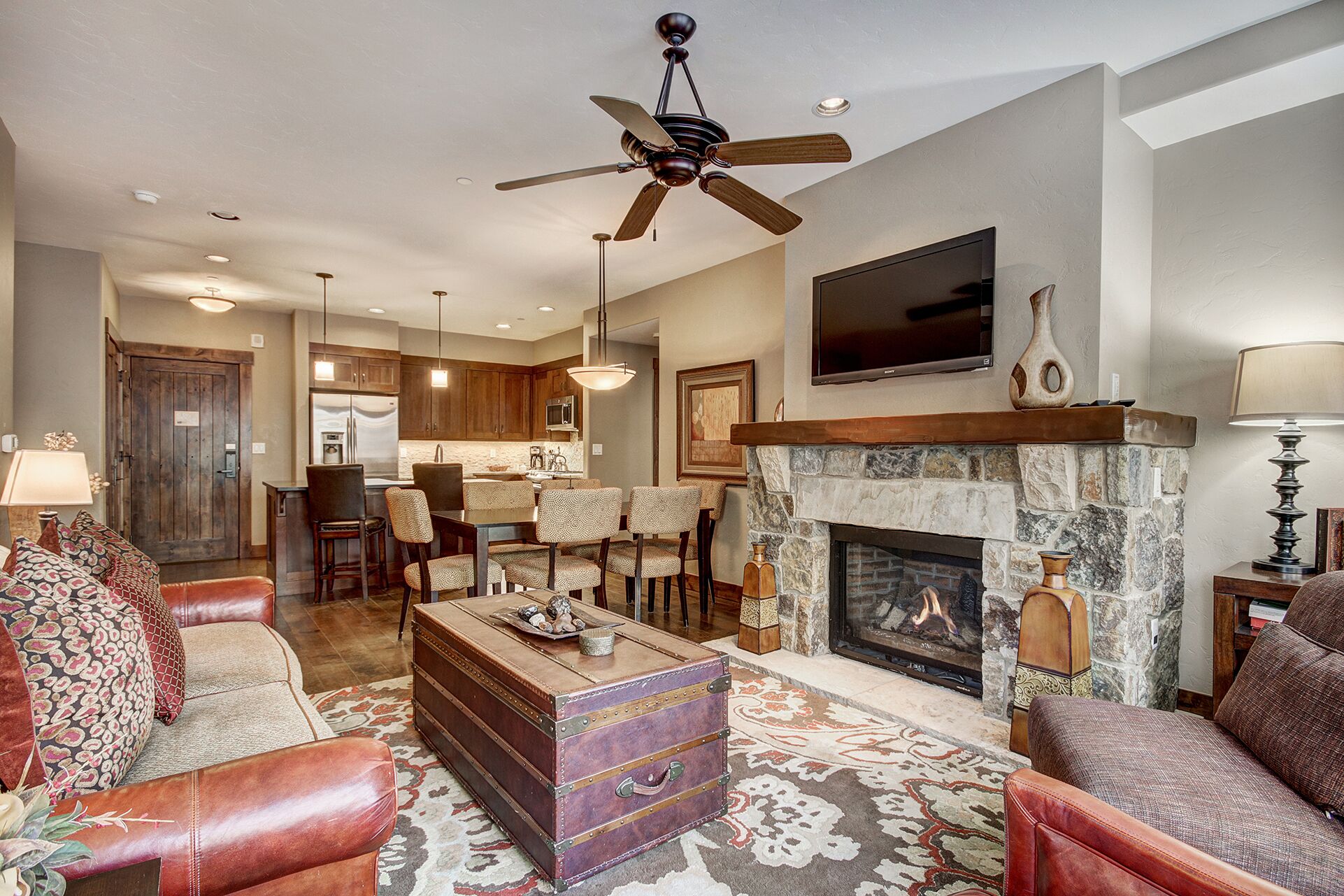 Condo Premium | Khu phòng khách