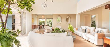 Villa, Smoking