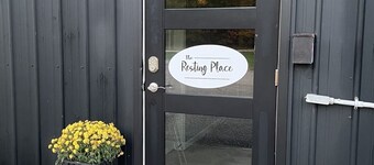 The Resting Place Apt2 Keep it simple at the peaceful and centrally located apts