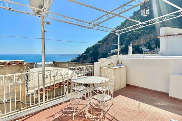 Outdoor dining - Honey Home in Positano, sea view (Positano)