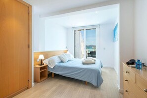 3 bedrooms, iron/ironing board, travel cot, free WiFi - Stylish Seafront Apartment, Large Balcony Overlooking Sea & Beach on Pine Walk, Port de Pollenca! (Puerto de Pollensa)