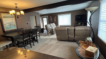 Smart TV, fireplace, video games, DVD player