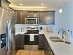 Private kitchen - Modern Grafton Townhouse
(Grafton)