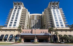 Exterior - Luxury Gulf View Condo (Panama City Beach)