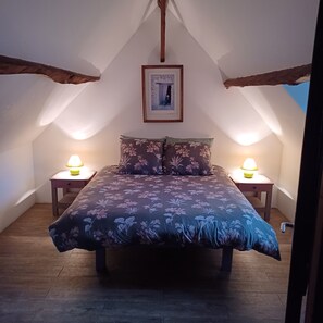 2 Schlafzimmer, Bügeleisen/Bügelbrett, Reisekinderbett, kostenloses WLAN