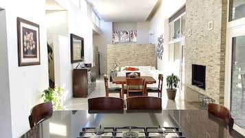 Family House | Private kitchen | Full-sized fridge, microwave, oven, stovetop