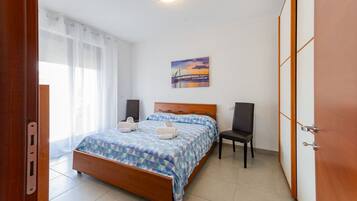 2 Schlafzimmer, Bügeleisen/Bügelbrett, Internetzugang