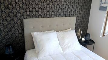 2 slaapkamers, een strijkplank/strijkijzer, wifi, beddengoed