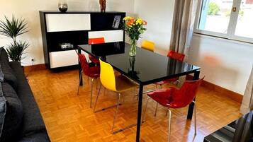 Dineren