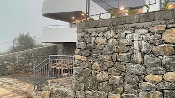 Esterni