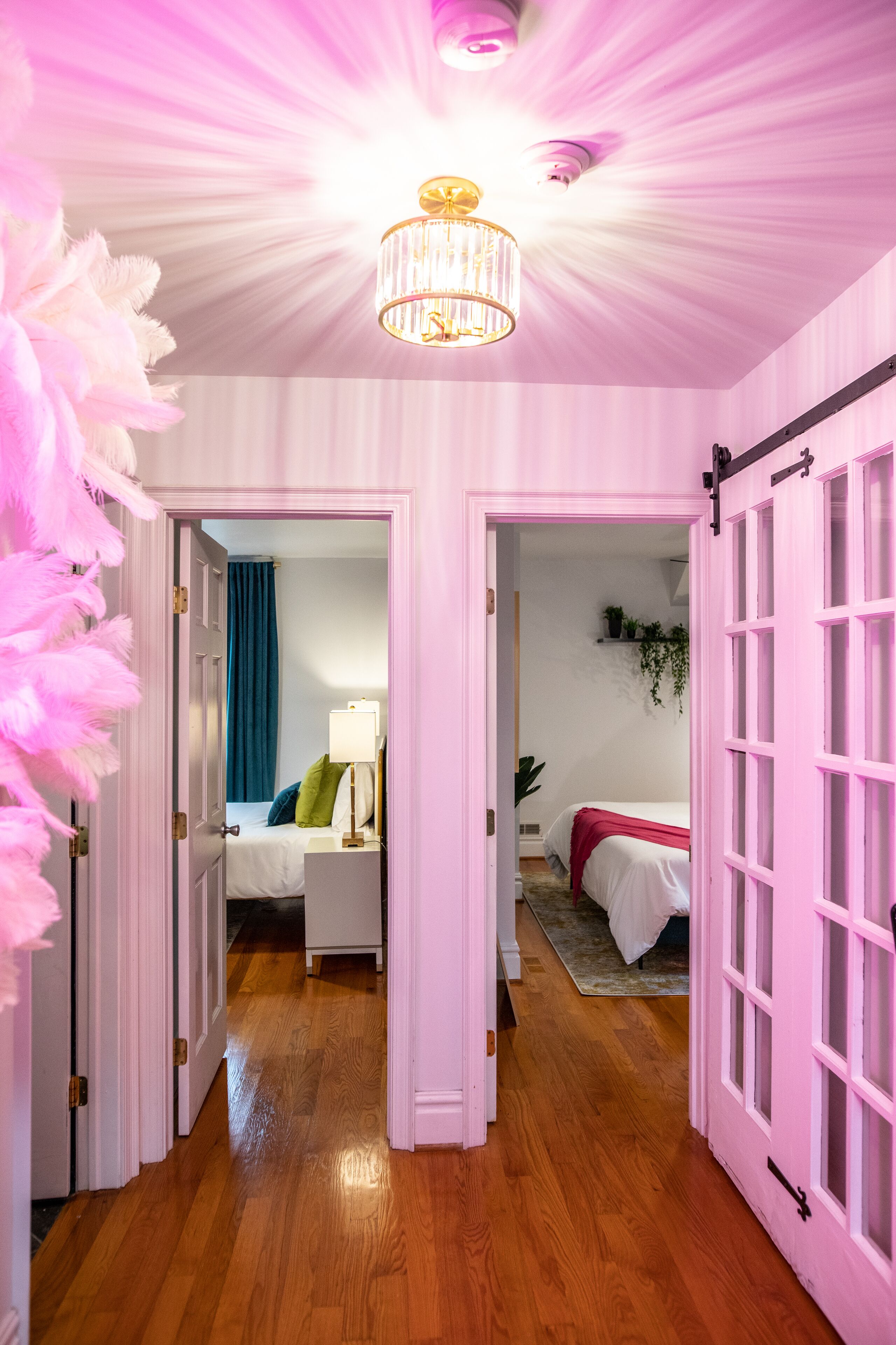 4 bedrooms, iron/ironing board, free WiFi, bed sheets