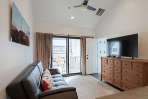 Smart TV - Guest House - 1 Bedroom North Salt Lake Stay (Bountiful)