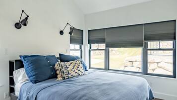 1 bedroom, desk, iron/ironing board, travel crib